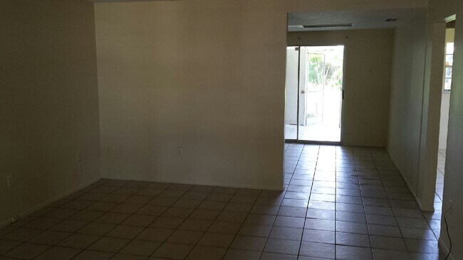 Building Photo - 4903 24th St W