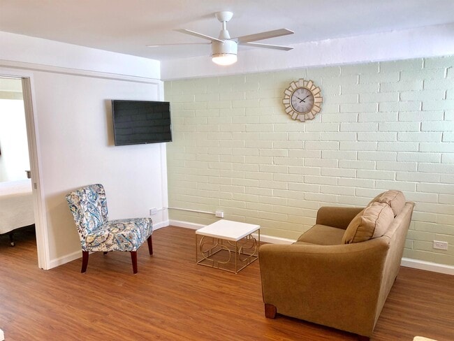 Building Photo - 410 Nahua St