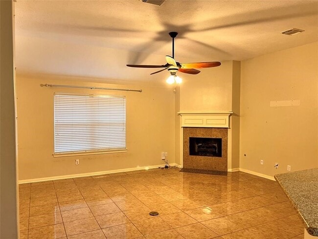 Building Photo - 3115 Candle Pond Ln