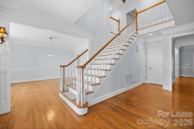 Building Photo - 9205 Woodriver Ln