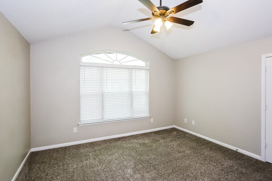 Building Photo - 15378 Michael Andrew Rd