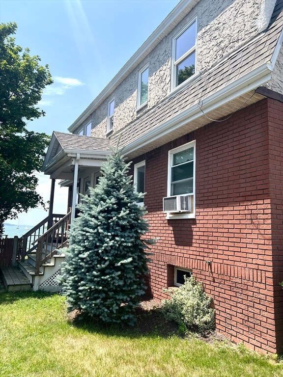 Building Photo - 6 Elmwood Ct
