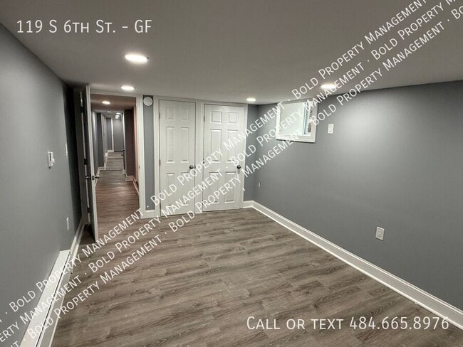 Building Photo - 119 S 6th St