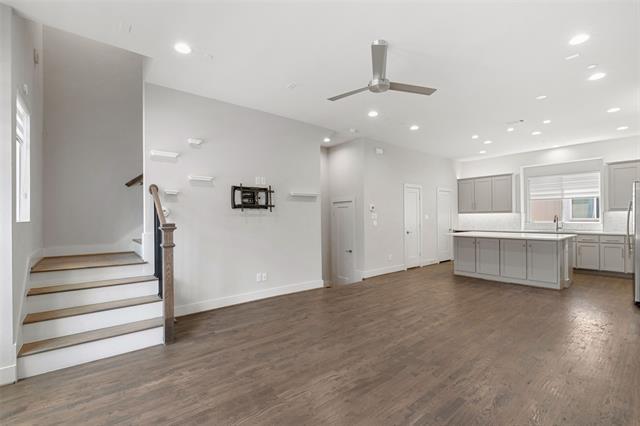 Building Photo - 4914 Live Oak St