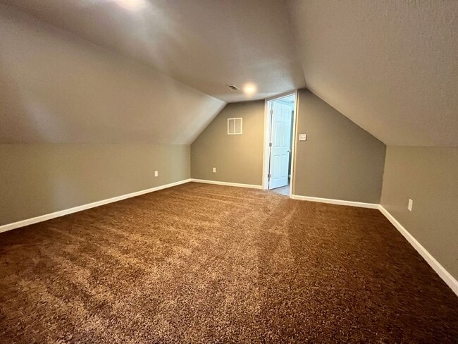 Building Photo - 1743 Trinity Blvd