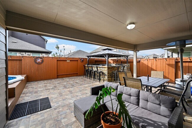 Building Photo - 2110 Artic Loon Dr