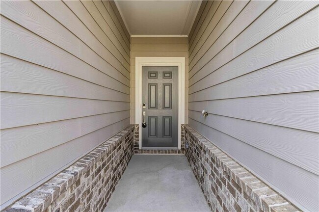 Building Photo - 840 Pt Pl Dr