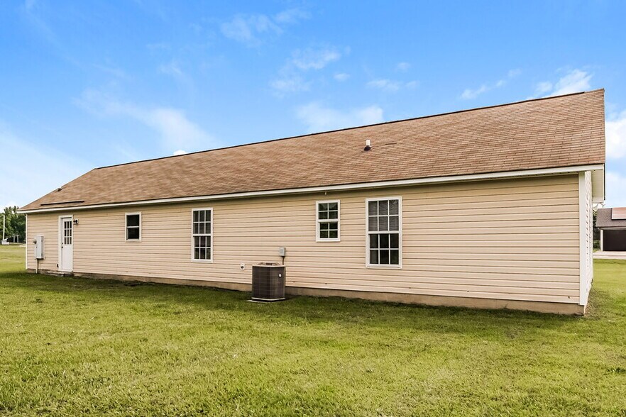 Building Photo - 357 Ogburn Rd