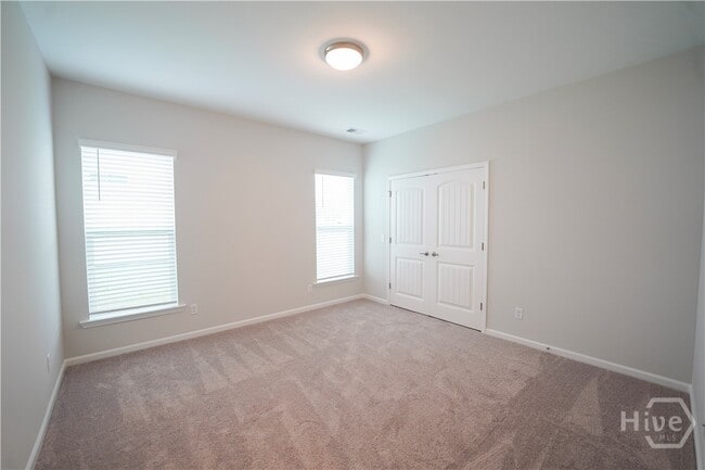 Building Photo - 115 Melody Dr