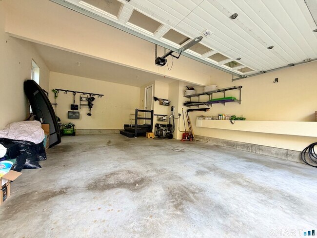 Building Photo - 793 Colonel Ledyard Hwy