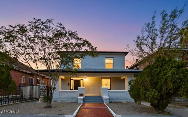 Primary Photo - 1305 E Rio Grande Ave