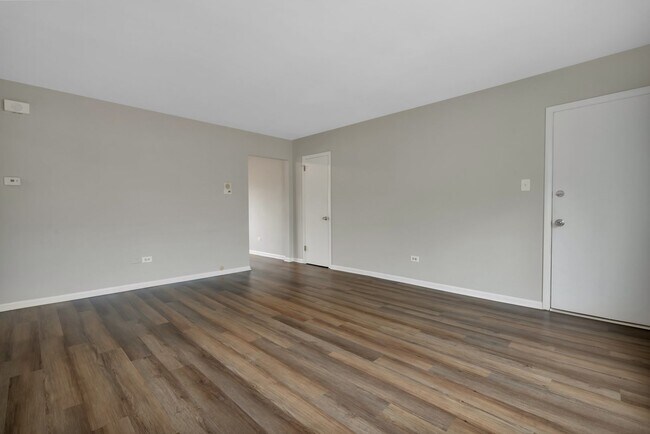 Building Photo - 42 S Waiola Ave