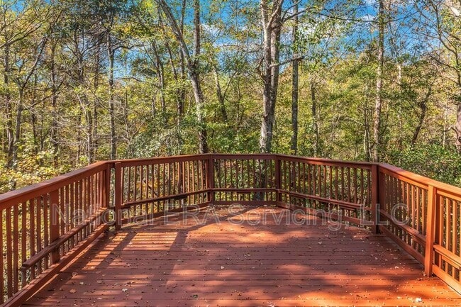 Building Photo - 455 Trelawney Cir