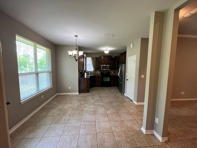 Kitchen 2 - 2615 Pine Crest Dr