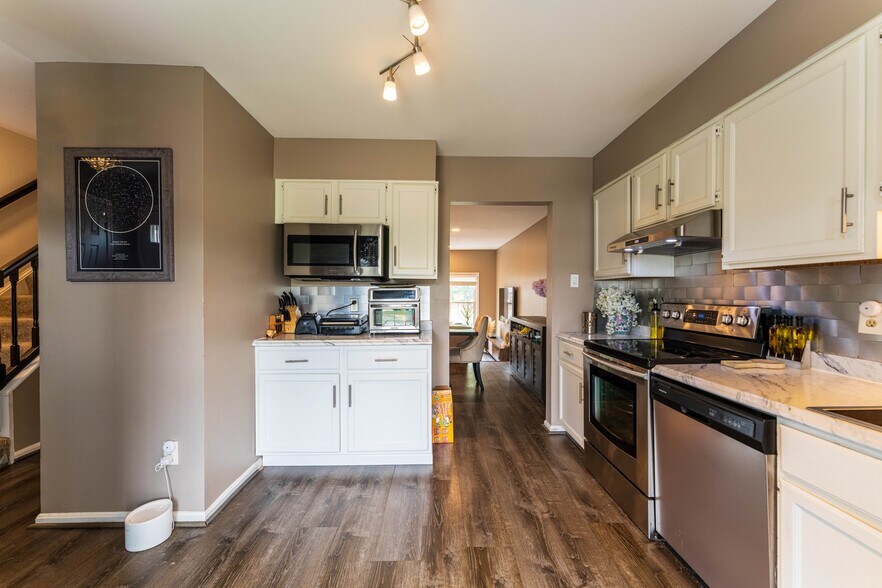 Building Photo - 4522 Sparrow Ct