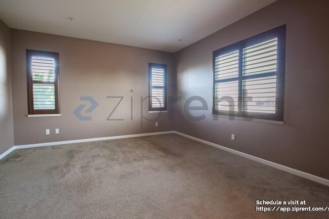 Building Photo - 681 Ringneck Ct