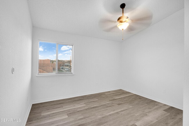 Building Photo - 7085 Century Plant Dr