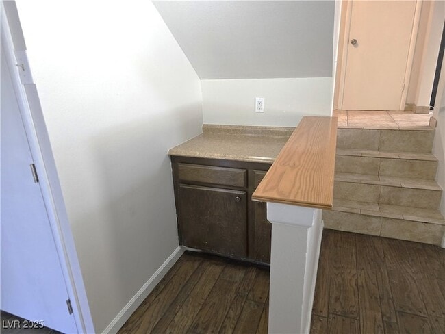 Building Photo - 4045 S Spitze Dr