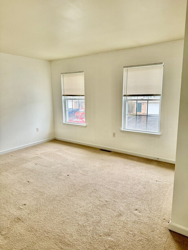 Building Photo - 678 ROCKWOOD DRIVE ELIZABETHTOWN, PA 17022