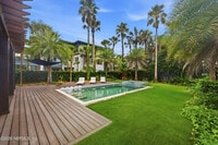 Building Photo - 1440 Beach Ave