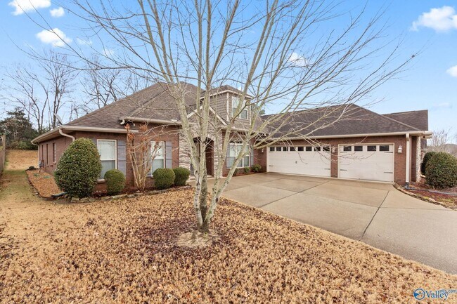 Building Photo - 7926 Gabriela Dr NW