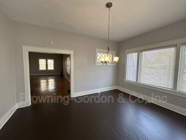 Building Photo - 1415 Acklen Ave