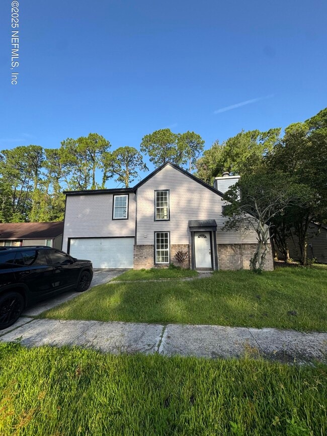Primary Photo - 10244 Pine Breeze Rd S
