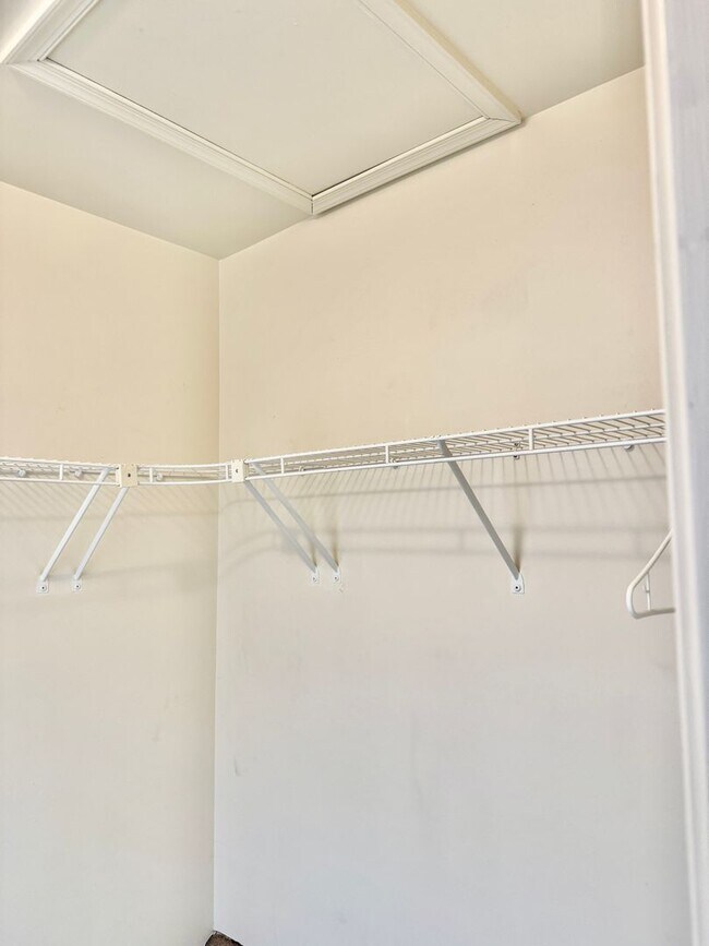 Building Photo - 678 ROCKWOOD DRIVE ELIZABETHTOWN, PA 17022