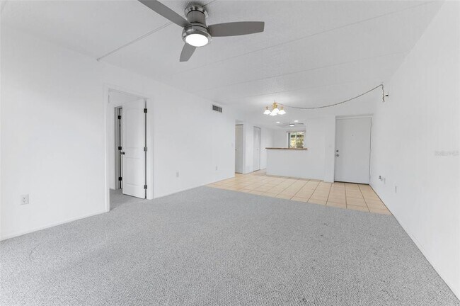 Building Photo - 219 Cypress Ct