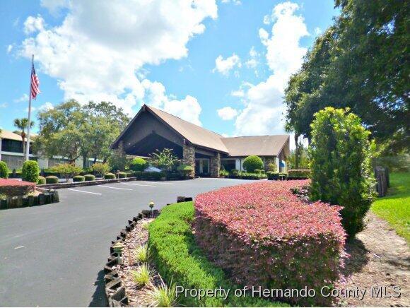 Building Photo - 6452 River Run Blvd