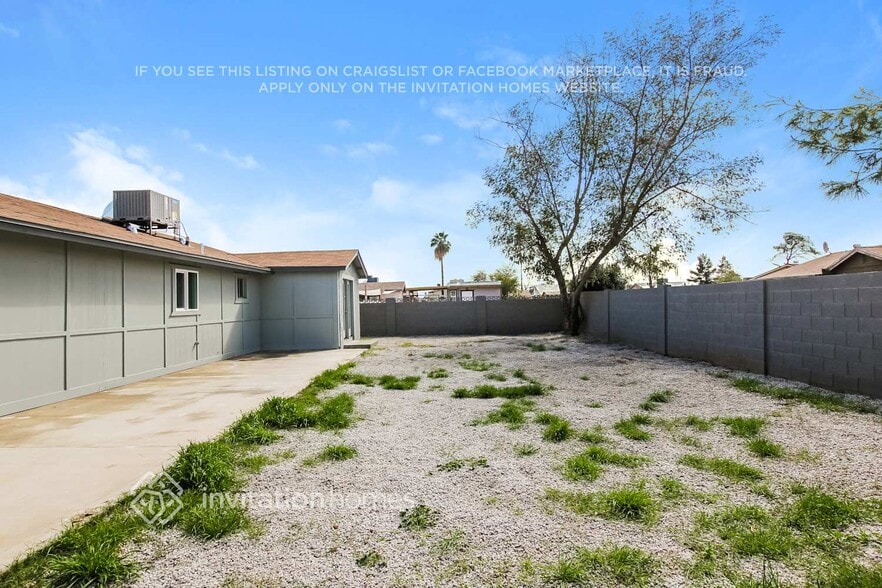 Building Photo - 4512 N 81st Dr