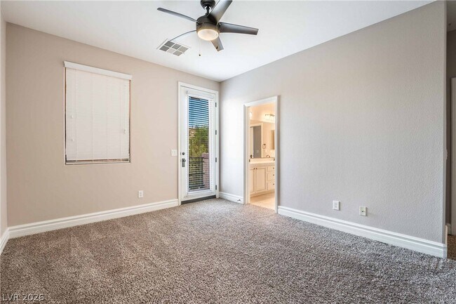 Building Photo - 220 Via Mezza Luna Ct