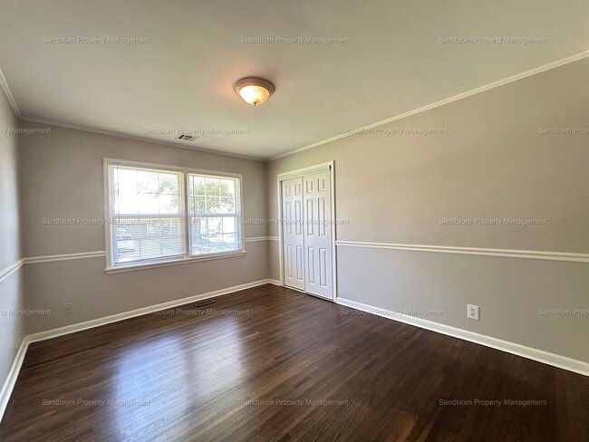 Building Photo - FOR LEASE | Mid-town Tulsa | 3 Bed, 2 Bath...