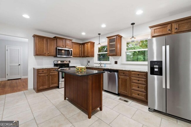 Building Photo - 1171 Starline Dr