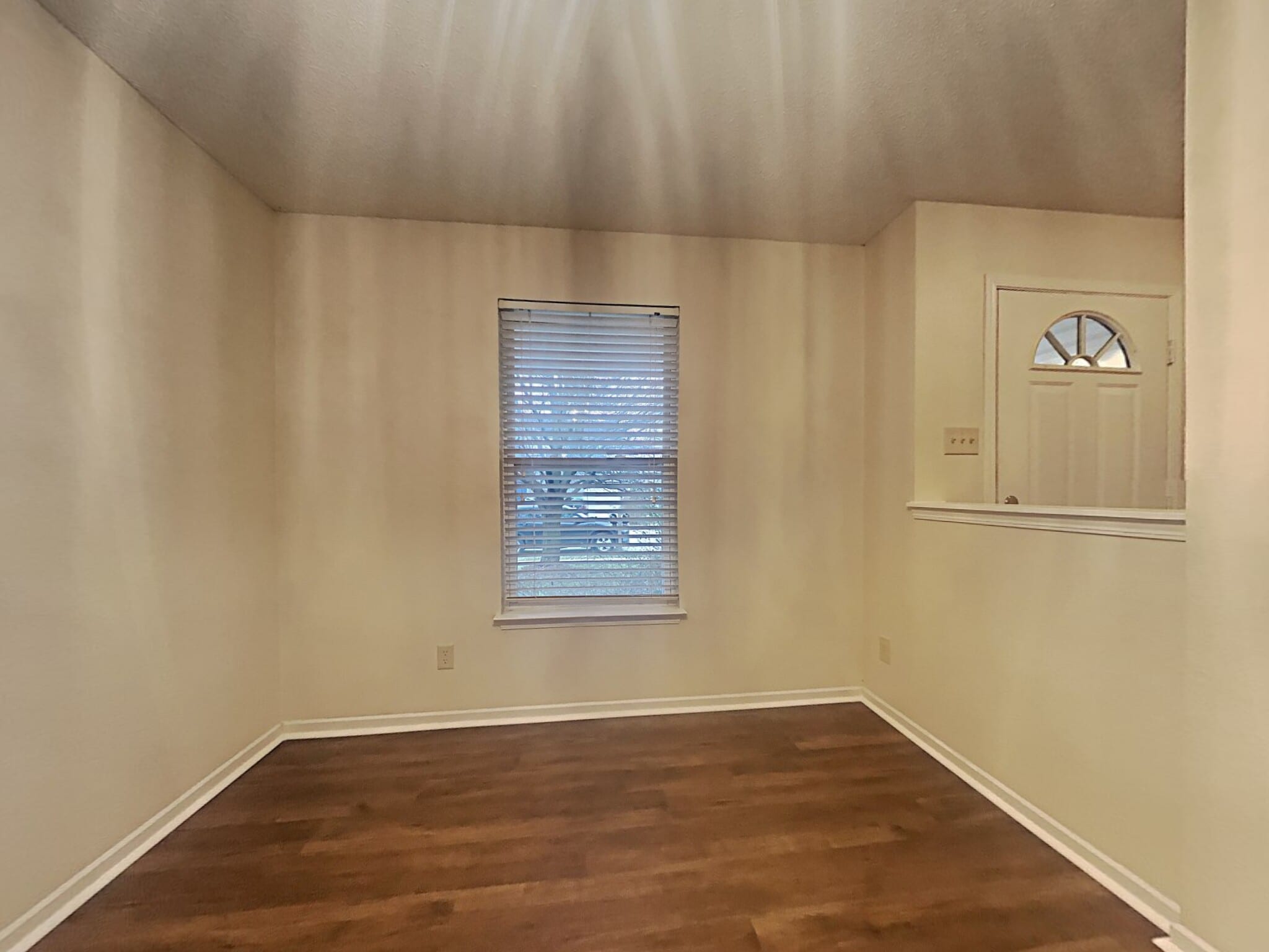 Building Photo - 6886 Merritt Ridge Way