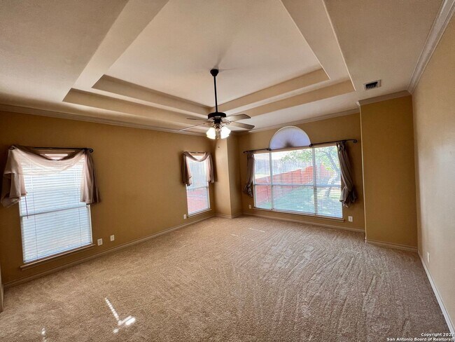 Building Photo - 4 Bedroom/3.5 bath The Vineyard Subdivision