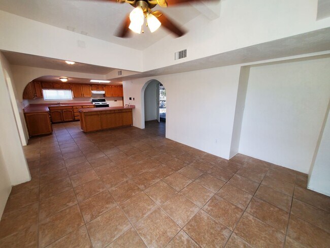Building Photo - 4 bedrooms and 2 bathrooms with A/C.