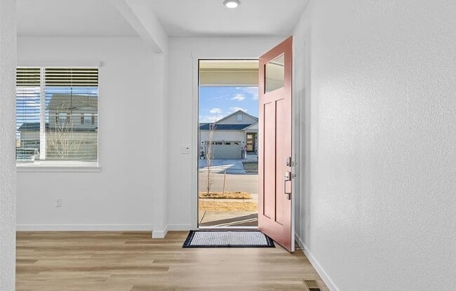 Building Photo - Berthoud Home