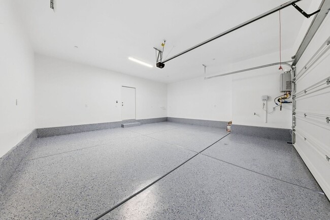 Building Photo - BRAND NEW, NEVER-LIVED-IN Lennar Corner Unit — 4 Bed / 3 Bath with Premium Upgrades!