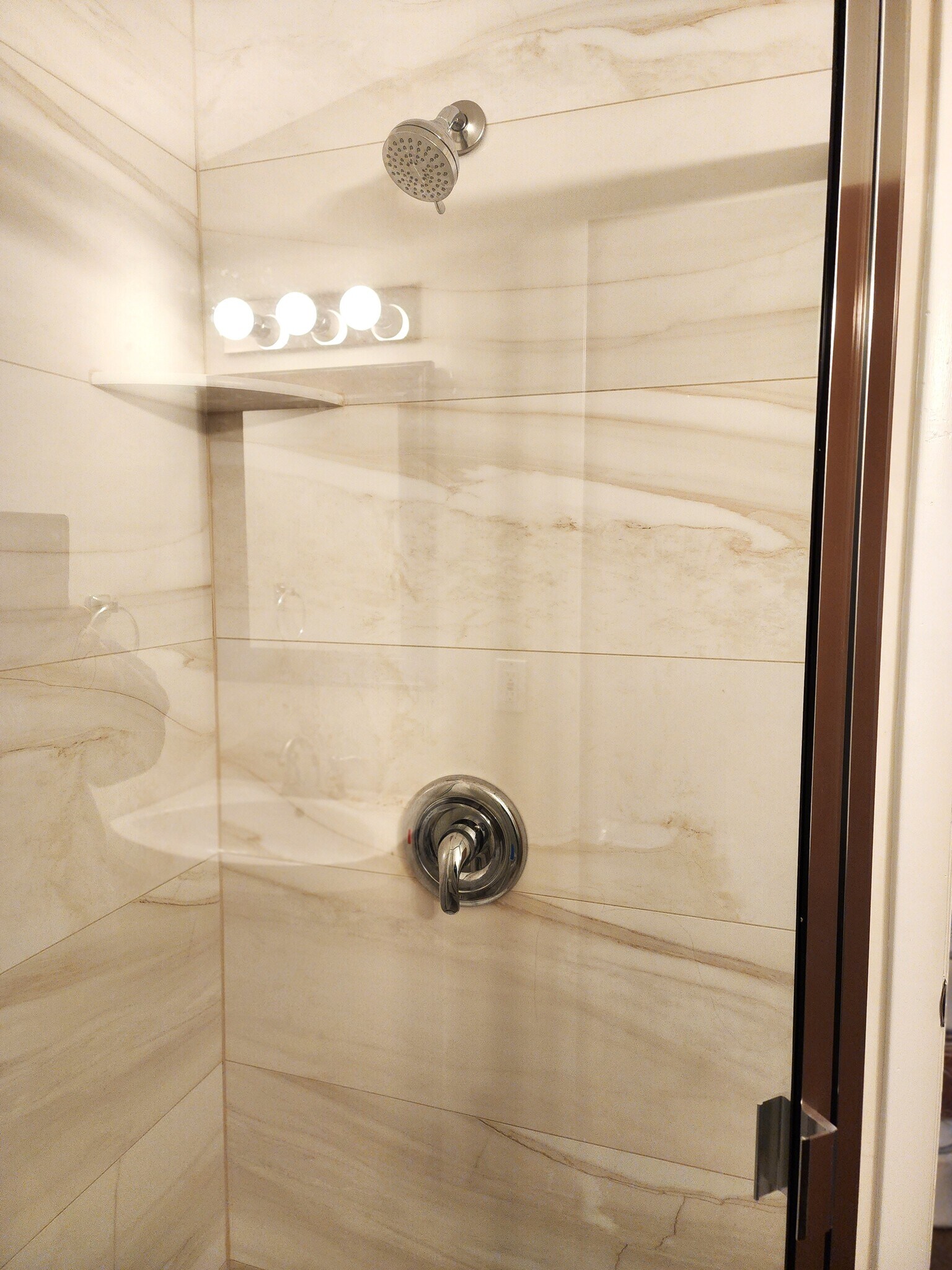 Building Photo - 296 Hockhockson