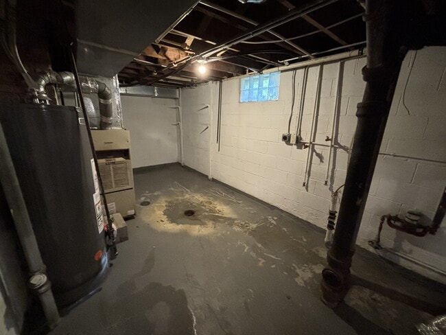 Building Photo - 5225 W 4th Ave