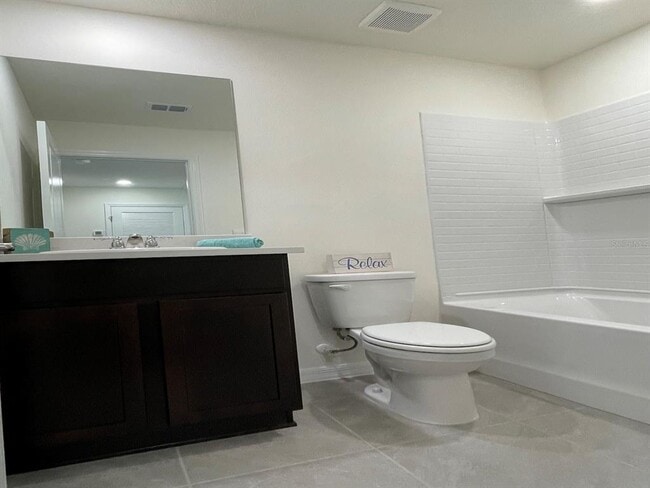 Building Photo - 6579 SW 81st Lp