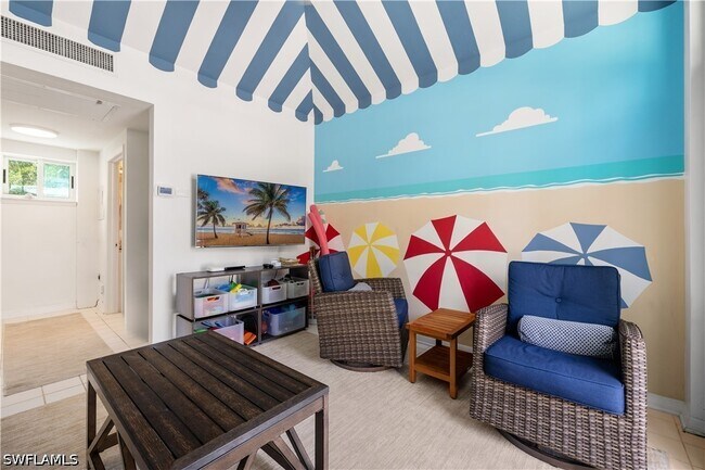 Building Photo - 7515 Pelican Bay Blvd