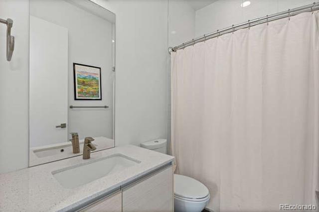 Building Photo - 1711 King St