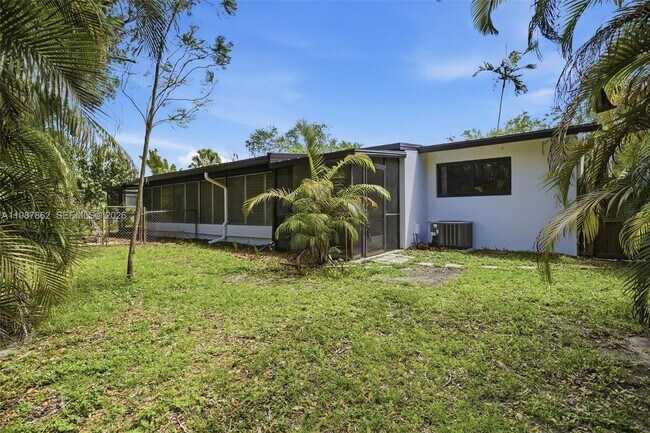 Building Photo - 11436 SW 81st Rd