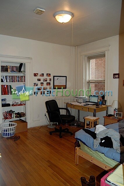 Building Photo - 25 Queensberry St