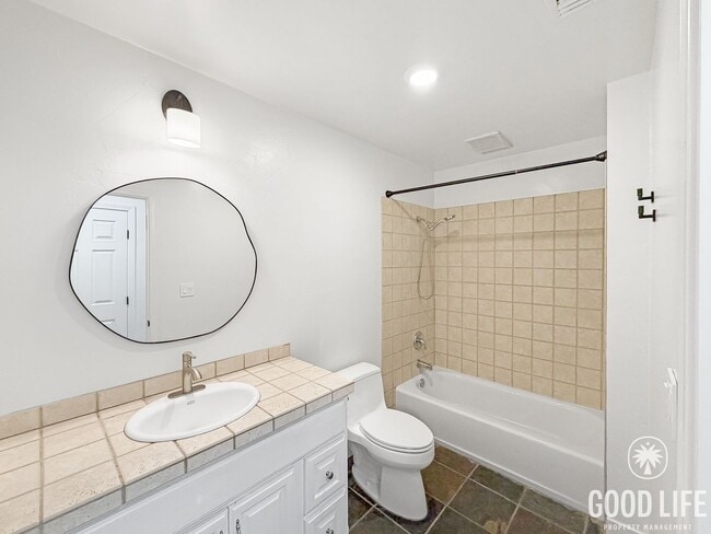 Building Photo - Bright 3BD/2BA Single-Family Home in La Mesa with Large Yard, In-Unit Laundry & Spacious Garage