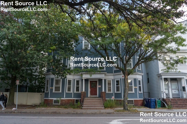 Building Photo - 258 Prospect St