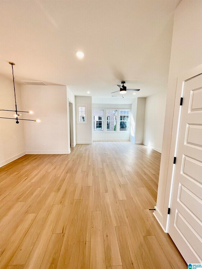 Building Photo - 1782 Deverell Ln