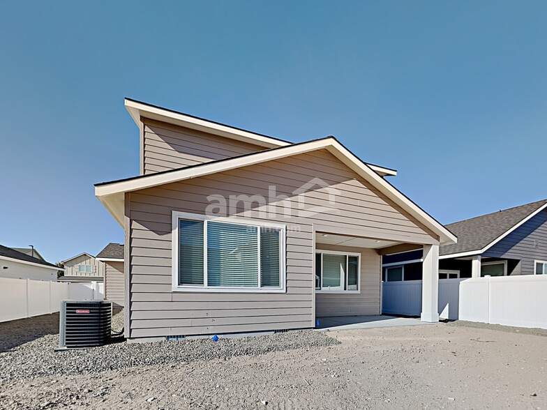 Building Photo - 5057 W White Ash Ct